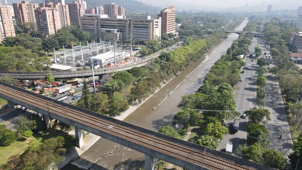 Palabras clave: Río Medellín  Río Aburrá  Medellín  Saneamiento Valle de Aburrá  Saneamiento río Medellín
