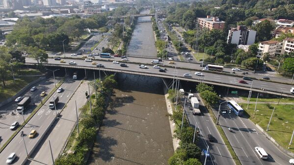 Palabras clave: Río Medellín  Río Aburrá  Medellín  Saneamiento Valle de Aburrá  Saneamiento río Medellín