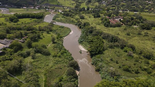 Palabras clave: Río Medellín  Río Aburrá  Medellín  Saneamiento Valle de Aburrá  Saneamiento río Medellín