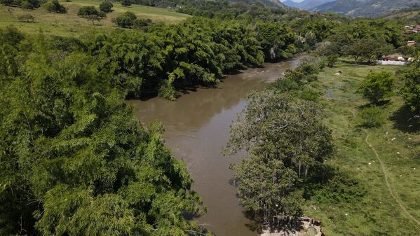 Palabras clave: Río Medellín  Río Aburrá  Medellín  Saneamiento Valle de Aburrá  Saneamiento río Medellín