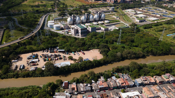 Palabras clave: Río Medellín  Río Aburrá Medellín  Saneamiento Valle de Aburrá  Saneamiento río Medellín