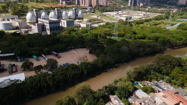 Palabras clave: Río Medellín  Río Aburrá Medellín  Saneamiento Valle de Aburrá  Saneamiento río Medellín