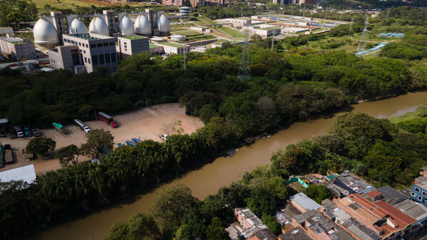 Palabras clave: Río Medellín  Río Aburrá Medellín  Saneamiento Valle de Aburrá  Saneamiento río Medellín
