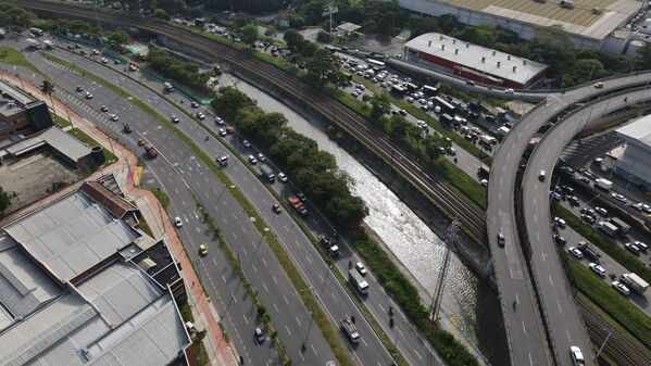 Palabras clave: Río Medellín  Río Aburrá Medellín  Saneamiento Valle de Aburrá  Saneamiento río Medellín
