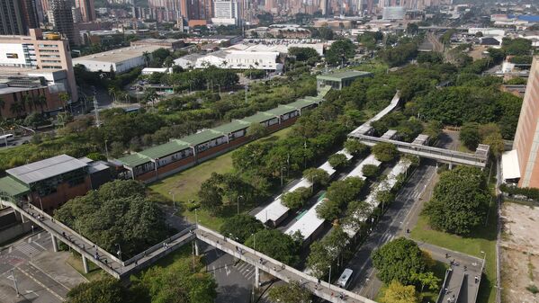 Palabras clave: Río Medellín  Río Aburrá Medellín  Saneamiento Valle de Aburrá  Saneamiento río Medellín