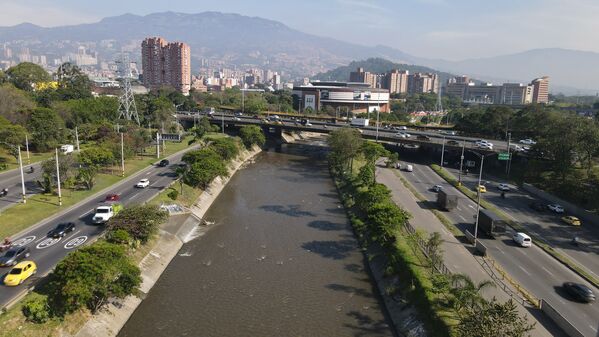 Palabras clave: Río Medellín  Río Aburrá  Medellín  Saneamiento Valle de Aburrá  Saneamiento río Medellín