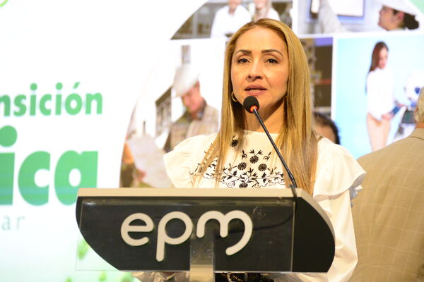 FORO DESAFIOS DE LA TRANSICION ENERGETICA
FORO DESAFIOS DE LA TRANSICION ENERGETICA
FECHA: 2023 SEP 27 
Para descargar esta fotografía en alta resolución, haga clic sobre la imagen hasta que la misma se despliegue en la pantalla completa; luego dé clic derecho y elija la opción "guardar imagen como".
En caso de publicación por cualquier medio, solicitamos acompañarla del crédito: "Foto EPM"

