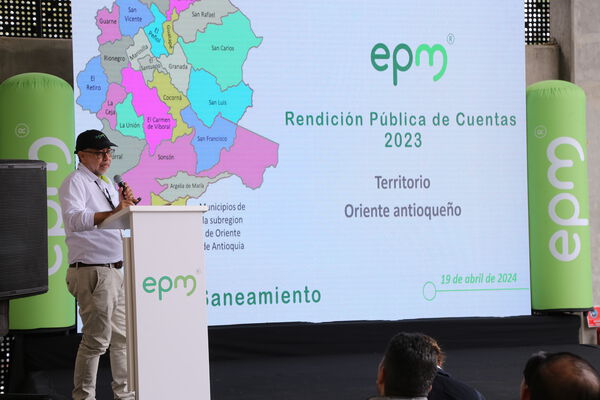 Rendición cuentas Oriente
Rendición cuentas Oriente
Fecha: 19 Abril 2024
Para descargar esta fotografía en alta resolución, haga clic sobre la imagen hasta que la misma se despliegue en la pantalla completa; luego dé clic derecho y elija la opción "guardar imagen como". 
En caso de publicación por cualquier medio, solicitamos acompañarla del crédito: "Foto EPM"
Palabras clave: Rendición cuentas Oriente