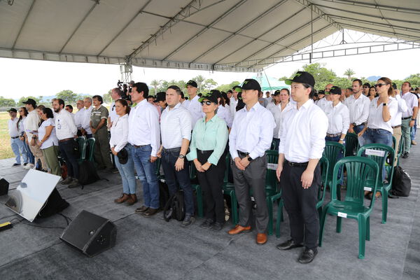 Parque solar fotovoltaico Tepuy
Parque solar fotovoltaico Tepuy
Fecha: 13, 14 Junio 2024
Para descargar esta fotografía en alta resolución, haga clic sobre la imagen hasta que la misma se despliegue en la pantalla completa; luego dé clic derecho y elija la opción "guardar imagen como". 
En caso de publicación por cualquier medio, solicitamos acompañarla del crédito: "Foto EPM"
Palabras clave: Parque solar fotovoltaico Tepuy