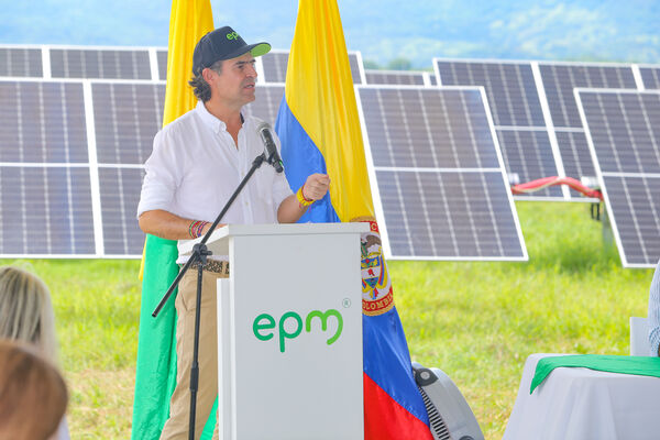 Parque solar fotovoltaico Tepuy
Parque solar fotovoltaico Tepuy
Fecha: 13, 14 Junio 2024
Para descargar esta fotografía en alta resolución, haga clic sobre la imagen hasta que la misma se despliegue en la pantalla completa; luego dé clic derecho y elija la opción "guardar imagen como". 
En caso de publicación por cualquier medio, solicitamos acompañarla del crédito: "Foto EPM"
Palabras clave: Parque solar fotovoltaico Tepuy