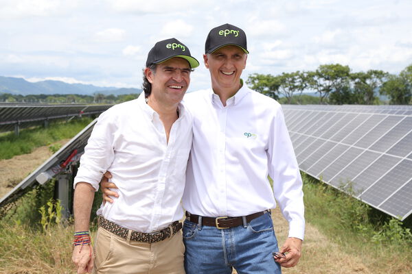 Parque solar fotovoltaico Tepuy
Parque solar fotovoltaico Tepuy
Fecha: 13, 14 Junio 2024
Para descargar esta fotografía en alta resolución, haga clic sobre la imagen hasta que la misma se despliegue en la pantalla completa; luego dé clic derecho y elija la opción "guardar imagen como". 
En caso de publicación por cualquier medio, solicitamos acompañarla del crédito: "Foto EPM"
Palabras clave: Parque solar fotovoltaico Tepuy
