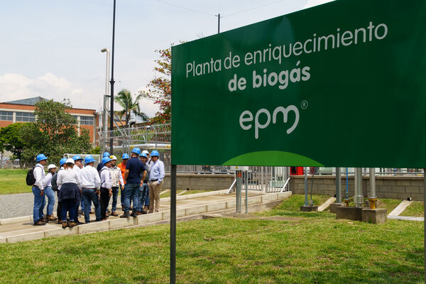Fecha: 17 de mayo de 2024
Para descargar esta fotografía en alta resolución, haga clic sobre la imagen hasta que la misma se despliegue en la pantalla completa; luego dé clic derecho y elija la opción "guardar imagen como". 
En caso de publicación por cualquier medio, solicitamos acompañarla del crédito: "Foto EPM"
Palabras clave: Negocio gas;Gas;Energía Renovable;Innovación;Biogas;Biometano;Transición Energética;Economía Circular