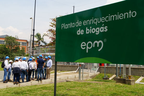 Fecha: 17 de mayo de 2024
Para descargar esta fotografía en alta resolución, haga clic sobre la imagen hasta que la misma se despliegue en la pantalla completa; luego dé clic derecho y elija la opción "guardar imagen como". 
En caso de publicación por cualquier medio, solicitamos acompañarla del crédito: "Foto EPM"
Palabras clave: Negocio gas;Gas;Energía Renovable;Innovación;Biogas;Biometano;Transición Energética;Economía Circular