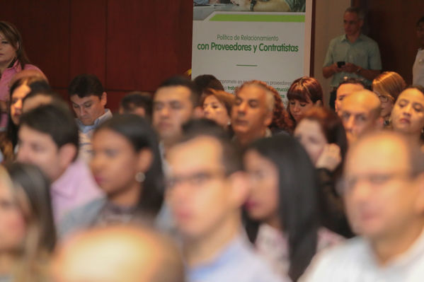 Encuentro de Proveedores y contratistas 2018.
Encuentro de Proveedores y contratistas 2018.
Fecha: 13 Abril 2018
Para descargar esta fotografía en alta resolución, haga clic sobre la imagen hasta que la misma se despliegue en la pantalla completa; luego dé clic derecho y elija la opción "guardar imagen como". 
En caso de publicación por cualquier medio, solicitamos acompañarla del crédito: "Foto EPM"
Palabras clave: Encuentro Proveedores contratistas 2018