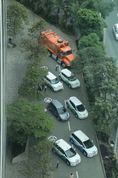 Mobilidad Sostenible
Mobilidad Sostenible
Fecha: Abril 7 de 2017
Para descargar esta fotografía en alta resolución, haga clic sobre la imagen hasta que la misma se despliegue en la pantalla completa; luego dé clic derecho y elija la opción "guardar imagen como". 
En caso de publicación por cualquier medio, solicitamos acompañarla del crédito: "Foto EPM"
Palabras clave: Mobilidad Sostenible