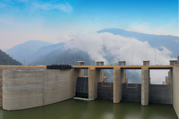 Proyecto Hidroeléctrico Ituango
Proyecto hidroeléctrico Ituango.
Fecha: 13 Agosto 2020.
Para descargar esta fotografía en alta resolución, haga clic sobre la imagen hasta que la misma se despliegue en la pantalla completa; luego dé clic derecho y elija la opción "guardar imagen como".
En caso de publicación por cualquier medio, solicitamos acompañarla del crédito: "Foto EPM"
Palabras clave: Proyecto Hidroeléctrico Ituango