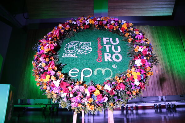 65 Años Epm Firma Convenio presidencia Innpulsa
Fecha: 6 Agosto 2020.
Para descargar esta fotografía en alta resolución, haga clic sobre la imagen hasta que la misma se despliegue en la pantalla completa; luego dé clic derecho y elija la opción "guardar imagen como". 
En caso de publicación por cualquier medio, solicitamos acompañarla del crédito: "Foto EPM
Palabras clave: 65 Años Epm Firma Convenio presidencia Innpulsa