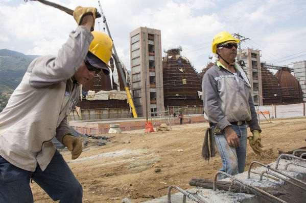 Parque Planta Aguas Claras – Seguimiento de obra Agosto 2016
Parque Planta Aguas Claras – Seguimiento de obra Agosto 2016
Fecha: Agosto 25 de 2016
Para descargar esta fotografía en alta resolución, haga clic sobre la imagen hasta que la misma se despliegue en la pantalla completa; luego dé clic derecho y elija la opción "guardar imagen como". 
En caso de publicación por cualquier medio, solicitamos acompañarla del crédito: "Foto EPM"
Palabras clave: Parque Planta Aguas Claras Seguimiento obra Agosto 2016