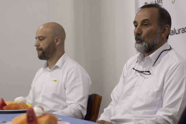 Rueda de prensa Exposolar 2018.
Rueda de prensa Exposolar 2018.
Fecha: 12 Abril 2018
Para descargar esta fotografía en alta resolución, haga clic sobre la imagen hasta que la misma se despliegue en la pantalla completa; luego dé clic derecho y elija la opción "guardar imagen como". 
En caso de publicación por cualquier medio, solicitamos acompañarla del crédito: "Foto EPM"
Palabras clave: Rueda prensa Exposolar 2018