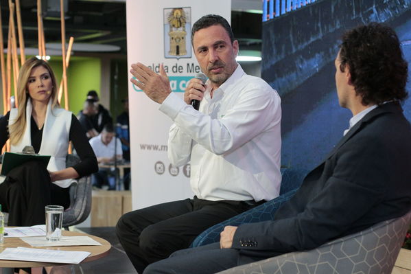Presentación de informe de gestión 2019
Presentación de informe de gestión 2019
Abril 2 2019
Para descargar esta fotografía en alta resolución, haga clic sobre la imagen hasta que la misma se despliegue en la pantalla completa; luego dé clic derecho y elija la opción "guardar imagen como". 
En caso de publicación por cualquier medio, solicitamos acompañarla del crédito: "Foto EPM"
Palabras clave: Presentación de informe de gestión 2019
