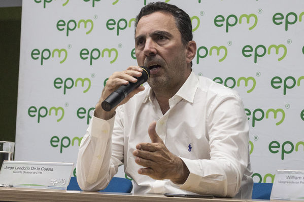 Rueda de prensa: primer año de la contingencia del proyecto Ituango
Rueda de prensa: primer año de la contingencia del proyecto Ituango
Abril 23 2019
Para descargar esta fotografía en alta resolución, haga clic sobre la imagen hasta que la misma se despliegue en la pantalla completa; luego dé clic derecho y elija la opción "guardar imagen como". 
En caso de publicación por cualquier medio, solicitamos acompañarla del crédito: "Foto EPM"
Palabras clave: Rueda de prensa: primer año de la contingencia del proyecto Ituango