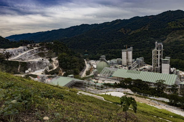 Subestaciones energía  Rioclaro - Marinilla
Subestaciones energía  Rioclaro - Marinilla 
Fecha: Agosto 28 2019.
Para descargar esta fotografía en alta resolución, haga clic sobre la imagen hasta que la misma se despliegue en la pantalla completa; luego dé clic derecho y elija la opción "guardar imagen como". 
En caso de publicación por cualquier medio, solicitamos acompañarla del crédito: "Foto EPM"
Palabras clave: Subestaciones energía  Rioclaro - Marinilla