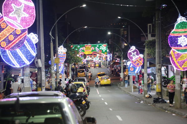 Alumbrado Navideño Bulevar Castilla
Palabras clave: Alumbrado Navideño Bulevar Castilla