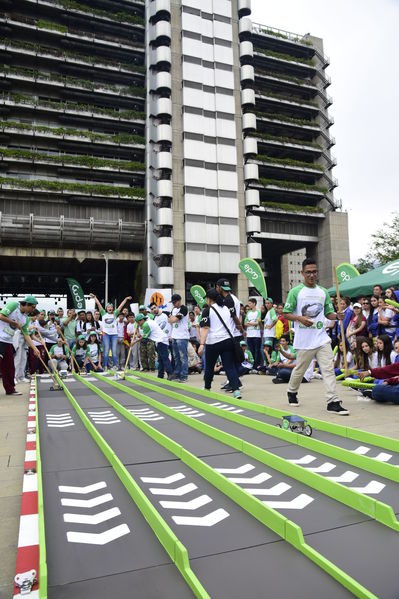 Circuito solar EPM 2018
Circuito solar EPM 2018.
Fecha: Julio 27 2018.
Para descargar esta fotografía en alta resolución, haga clic sobre la imagen hasta que la misma se despliegue en la pantalla completa; luego dé clic derecho y elija la opción "guardar imagen como". 
En caso de publicación por cualquier medio, solicitamos acompañarla del crédito: "Foto EPM"
Palabras clave: Circuito solar EPM 2018