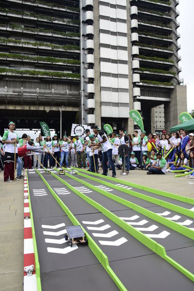 Circuito solar EPM 2018
Circuito solar EPM 2018.
Fecha: Julio 27 2018.
Para descargar esta fotografía en alta resolución, haga clic sobre la imagen hasta que la misma se despliegue en la pantalla completa; luego dé clic derecho y elija la opción "guardar imagen como". 
En caso de publicación por cualquier medio, solicitamos acompañarla del crédito: "Foto EPM"
Palabras clave: Circuito solar EPM 2018