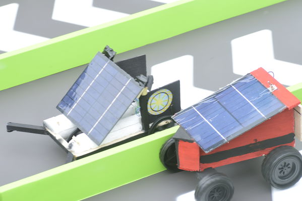 Circuito solar EPM 2018
Circuito solar EPM 2018.
Fecha: Julio 27 2018.
Para descargar esta fotografía en alta resolución, haga clic sobre la imagen hasta que la misma se despliegue en la pantalla completa; luego dé clic derecho y elija la opción "guardar imagen como". 
En caso de publicación por cualquier medio, solicitamos acompañarla del crédito: "Foto EPM"
Palabras clave: Circuito solar EPM 2018