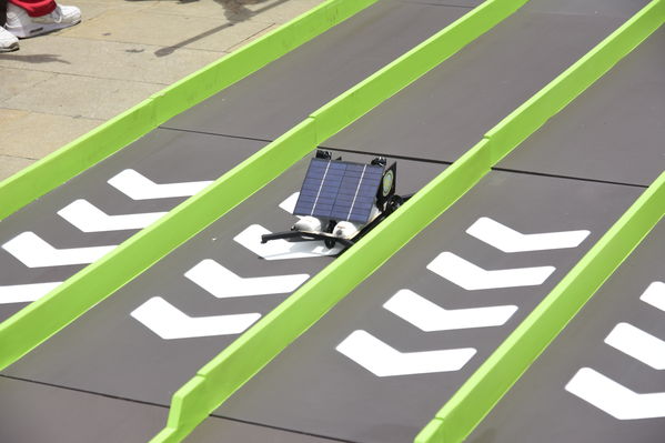Circuito solar EPM 2018
Circuito solar EPM 2018.
Fecha: Julio 27 2018.
Para descargar esta fotografía en alta resolución, haga clic sobre la imagen hasta que la misma se despliegue en la pantalla completa; luego dé clic derecho y elija la opción "guardar imagen como". 
En caso de publicación por cualquier medio, solicitamos acompañarla del crédito: "Foto EPM"
Palabras clave: Circuito solar EPM 2018