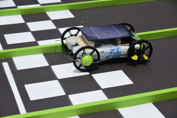 Circuito solar EPM 2018
Circuito solar EPM 2018.
Fecha: Julio 27 2018.
Para descargar esta fotografía en alta resolución, haga clic sobre la imagen hasta que la misma se despliegue en la pantalla completa; luego dé clic derecho y elija la opción "guardar imagen como". 
En caso de publicación por cualquier medio, solicitamos acompañarla del crédito: "Foto EPM"
Palabras clave: Circuito solar EPM 2018