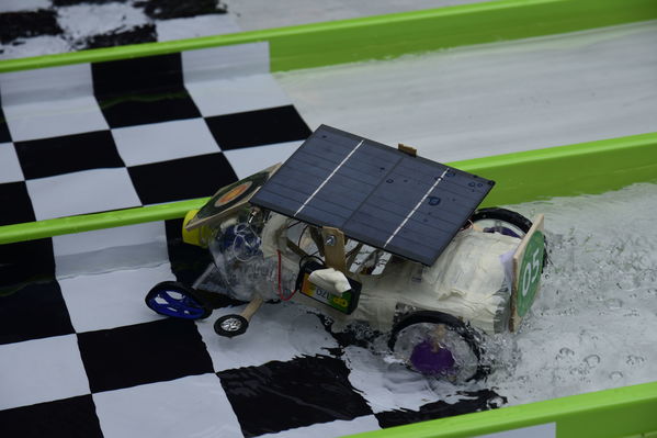 Circuito solar EPM 2018
Circuito solar EPM 2018.
Fecha: Julio 27 2018.
Para descargar esta fotografía en alta resolución, haga clic sobre la imagen hasta que la misma se despliegue en la pantalla completa; luego dé clic derecho y elija la opción "guardar imagen como". 
En caso de publicación por cualquier medio, solicitamos acompañarla del crédito: "Foto EPM"
Palabras clave: Circuito solar EPM 2018