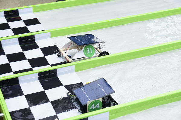 Circuito solar EPM 2018
Circuito solar EPM 2018.
Fecha: Julio 27 2018.
Para descargar esta fotografía en alta resolución, haga clic sobre la imagen hasta que la misma se despliegue en la pantalla completa; luego dé clic derecho y elija la opción "guardar imagen como". 
En caso de publicación por cualquier medio, solicitamos acompañarla del crédito: "Foto EPM"
Palabras clave: Circuito solar EPM 2018