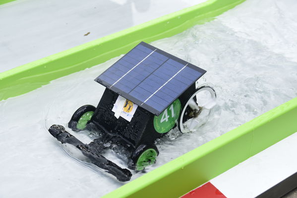 Circuito solar EPM 2018
Circuito solar EPM 2018.
Fecha: Julio 27 2018.
Para descargar esta fotografía en alta resolución, haga clic sobre la imagen hasta que la misma se despliegue en la pantalla completa; luego dé clic derecho y elija la opción "guardar imagen como". 
En caso de publicación por cualquier medio, solicitamos acompañarla del crédito: "Foto EPM"
Palabras clave: Circuito solar EPM 2018