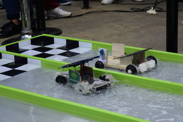 Circuito solar EPM 2018
Circuito solar EPM 2018.
Fecha: Julio 27 2018.
Para descargar esta fotografía en alta resolución, haga clic sobre la imagen hasta que la misma se despliegue en la pantalla completa; luego dé clic derecho y elija la opción "guardar imagen como". 
En caso de publicación por cualquier medio, solicitamos acompañarla del crédito: "Foto EPM"
Palabras clave: Circuito solar EPM 2018