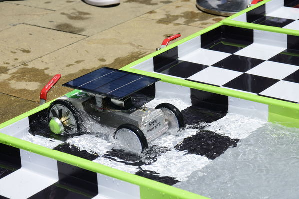 Circuito solar EPM 2018
Circuito solar EPM 2018.
Fecha: Julio 27 2018.
Para descargar esta fotografía en alta resolución, haga clic sobre la imagen hasta que la misma se despliegue en la pantalla completa; luego dé clic derecho y elija la opción "guardar imagen como". 
En caso de publicación por cualquier medio, solicitamos acompañarla del crédito: "Foto EPM"
Palabras clave: Circuito solar EPM 2018