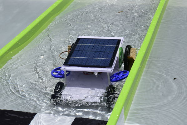 Circuito solar EPM 2018
Circuito solar EPM 2018.
Fecha: Julio 27 2018.
Para descargar esta fotografía en alta resolución, haga clic sobre la imagen hasta que la misma se despliegue en la pantalla completa; luego dé clic derecho y elija la opción "guardar imagen como". 
En caso de publicación por cualquier medio, solicitamos acompañarla del crédito: "Foto EPM"
Palabras clave: Circuito solar EPM 2018