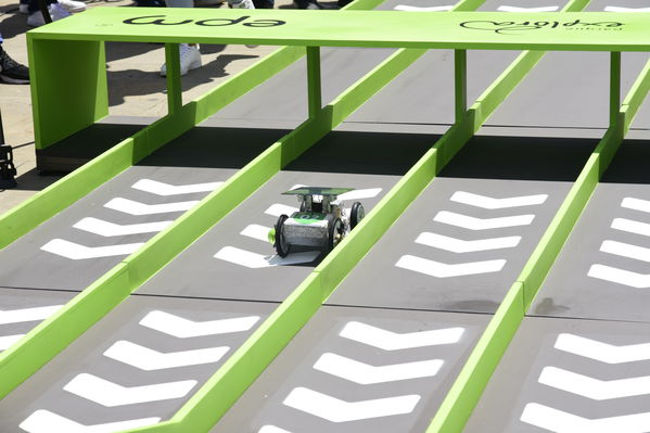 Circuito solar EPM 2018
Circuito solar EPM 2018.
Fecha: Julio 27 2018.
Para descargar esta fotografía en alta resolución, haga clic sobre la imagen hasta que la misma se despliegue en la pantalla completa; luego dé clic derecho y elija la opción "guardar imagen como". 
En caso de publicación por cualquier medio, solicitamos acompañarla del crédito: "Foto EPM"
Palabras clave: Circuito solar EPM 2018