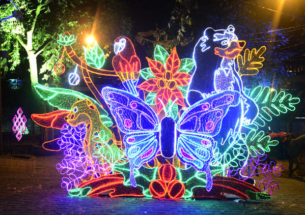 Alumbrado Navideño 2018 Aranjuez
Palabras clave: Alumbrado Navideño 2018 Aranjuez