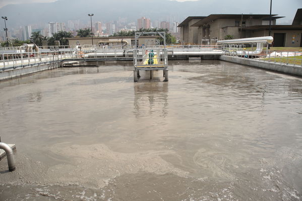 Ampliación PTAR San Fernando
Ampliación PTAR San Fernando.
Fecha: Diciembre 11 2019.
Para descargar esta fotografía en alta resolución, haga clic sobre la imagen hasta que la misma se despliegue en la pantalla completa; luego dé clic derecho y elija la opción "guardar imagen como". 
En caso de publicación por cualquier medio, solicitamos acompañarla del crédito: "Foto EPM"
Palabras clave: Ampliación PTAR San Fernando