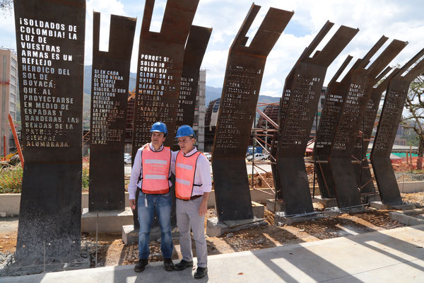 Avances obra Planta tratamiento Aguas Residuales Bello
Avances de la obra, Planta de tratamiento Aguas Residuales de Bello    
Fecha: Diciembre 30 de 2015. Lugar: Bello – Planta de tratamiento Aguas Residuales de Bello
Para descargar esta fotografía en alta resolución, haga clic sobre la imagen hasta que la misma se despliegue en la pantalla completa; luego dé clic derecho y elija la opción "guardar imagen como". 
En caso de publicación por cualquier medio, solicitamos acompañarla del crédito: "Foto EPM"
Palabras clave: Avances obra Planta tratamiento Aguas Residuales Bello