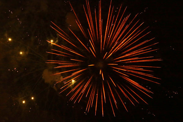  Inauguración Alumbrado Navideño
Inauguración Alumbrado Navideño. 
Fecha: Diciembre 1 de 2012. 
Para descargar esta fotografía en alta resolución, haga clic sobre la imagen hasta que la misma se despliegue en la pantalla completa; luego dé clic derecho y elija la opción "guardar imagen como". 
En caso de publicación por cualquier medio, solicitamos acompañarla del crédito: "Cortesía EPM".

Palabras clave: Inauguración Alumbrado Navideño