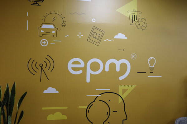 Laboratorio Innovación Service Lab by EPM
Laboratorio Innovación Service Lab by EPM.
Fecha: Diciembre 16 2020. 
Para descargar esta fotografía en alta resolución, haga clic sobre la imagen hasta que la misma se despliegue en la pantalla completa; luego dé clic derecho y elija la opción "guardar imagen como". 
En caso de publicación por cualquier medio, solicitamos acompañarla del crédito: "Foto EPM"
Palabras clave: Laboratorio Innovación Service Lab by EPM
