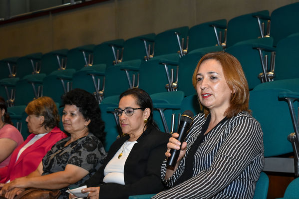 Encuentro Red Líderes
Encuentro Red Líderes. 
Fecha: Diciembre 5 2019.
Para descargar esta fotografía en alta resolución, haga clic sobre la imagen hasta que la misma se despliegue en la pantalla completa; luego dé clic derecho y elija la opción "guardar imagen como". 
En caso de publicación por cualquier medio, solicitamos acompañarla del crédito: "Foto EPM"
Palabras clave: Encuentro Red Líderes
