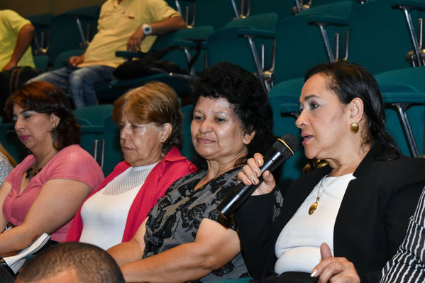 Encuentro Red Líderes
Encuentro Red Líderes. 
Fecha: Diciembre 5 2019.
Para descargar esta fotografía en alta resolución, haga clic sobre la imagen hasta que la misma se despliegue en la pantalla completa; luego dé clic derecho y elija la opción "guardar imagen como". 
En caso de publicación por cualquier medio, solicitamos acompañarla del crédito: "Foto EPM"
Palabras clave: Encuentro Red Líderes