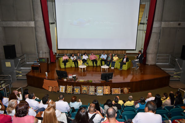 Encuentro Red Líderes
Encuentro Red Líderes. 
Fecha: Diciembre 5 2019.
Para descargar esta fotografía en alta resolución, haga clic sobre la imagen hasta que la misma se despliegue en la pantalla completa; luego dé clic derecho y elija la opción "guardar imagen como". 
En caso de publicación por cualquier medio, solicitamos acompañarla del crédito: "Foto EPM"
Palabras clave: Encuentro Red Líderes