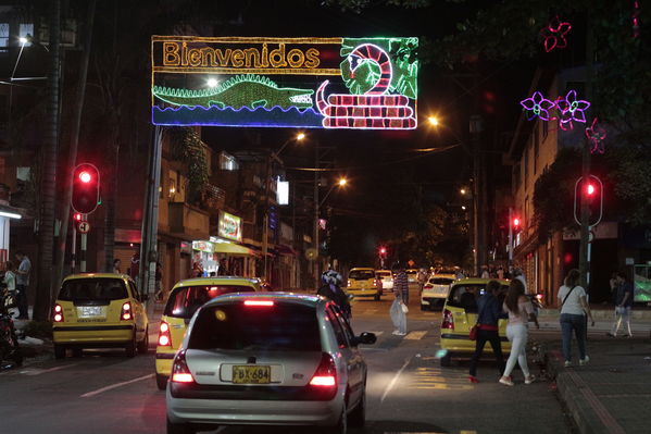 Alumbrado Navideño Belen
Palabras clave: Alumbrado Navideño Belen