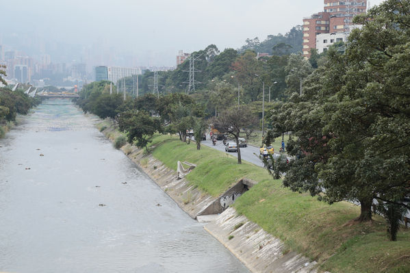 Zonas a Intervenir – Proyecto Centro Parrilla
Zonas a Intervenir – Proyecto Centro Parrilla
Fecha: Enero 16 de 2015
Para descargar esta fotografía en alta resolución, haga clic sobre la imagen hasta que la misma se despliegue en la pantalla completa; luego dé clic derecho y elija la opción "guardar imagen como". 
En caso de publicación por cualquier medio, solicitamos acompañarla del crédito: "Foto EPM"

Palabras clave: Zonas Intervenir Proyecto Centro Parrilla