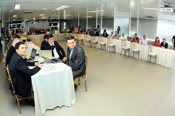 Asamblea Extraordinaria EPM Ituango
Asamblea Extraordinaria EPM Ituango. Fecha: Enero 11 de 2013. 
Para descargar esta fotografía en alta resolución, haga clic sobre la imagen hasta que la misma se despliegue en la pantalla completa; luego dé clic derecho y elija la opción "guardar imagen como". 
En caso de publicación por cualquier medio, solicitamos acompañarla del crédito: "Cortesía EPM".
Palabras clave: Asamblea Extraordinaria EPM Ituango